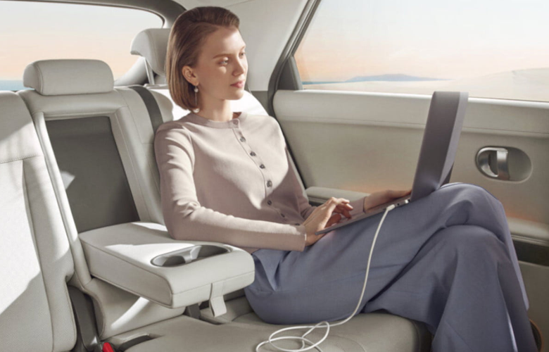 back_seat_comfort_suv_transport_luxury_4.fw